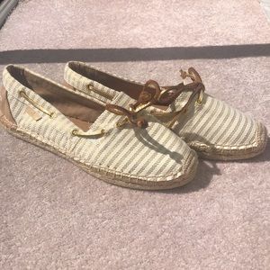 Sperry Top-sider white and gold slip